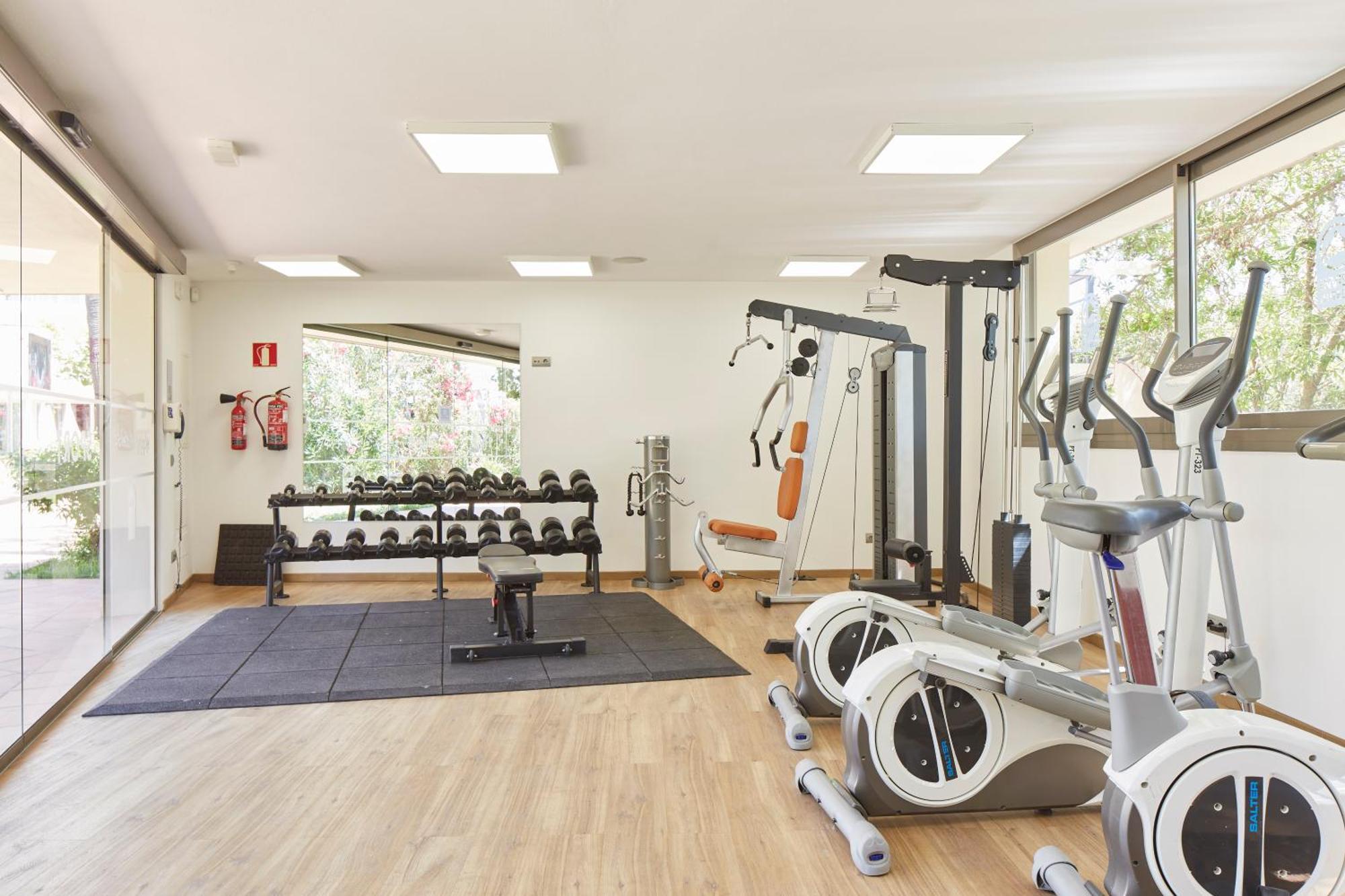 Invisa Hotel Es Pla - Adults Only San Antonio  Ngoại thất bức ảnh